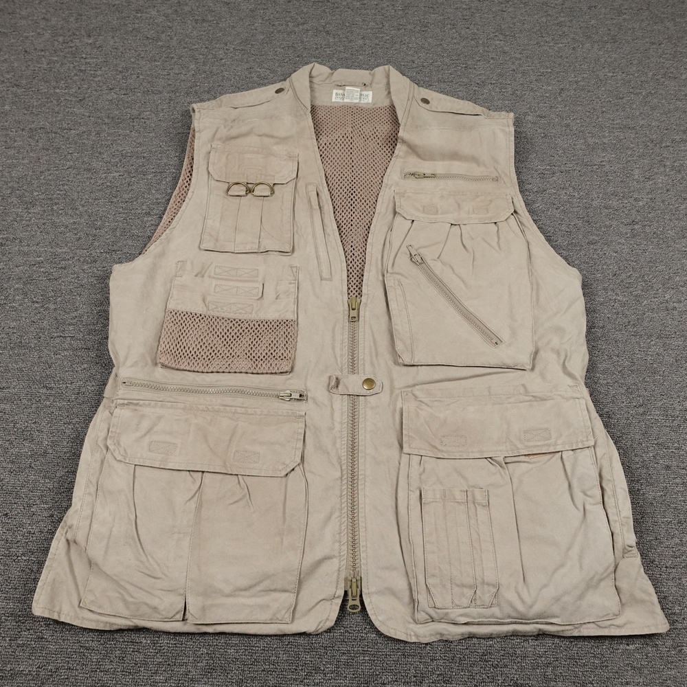 Vintage Banana Republic Vest Mens XL Beige Safari Travel Utility Pockets Outdoor
